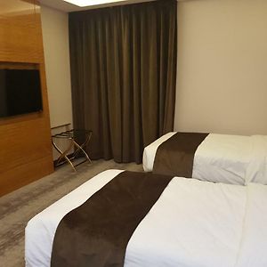 Gloria Hotel